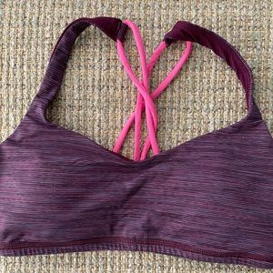 Lululemon Free To Be Bra Purple Pink 6 EUC